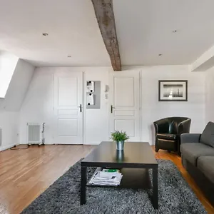 Charming Flat At The Heart Of Old Close To Stations - Welkeys Appartement